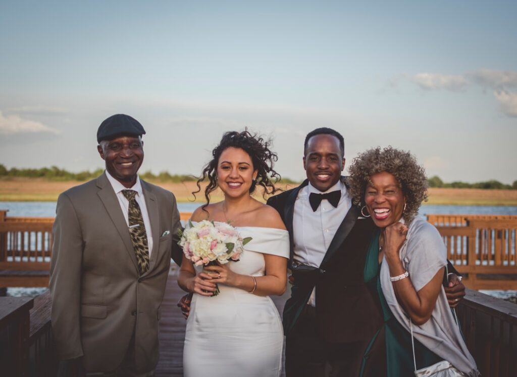 Photo diverse couples